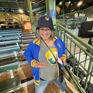 Meet your Posher, Nikki